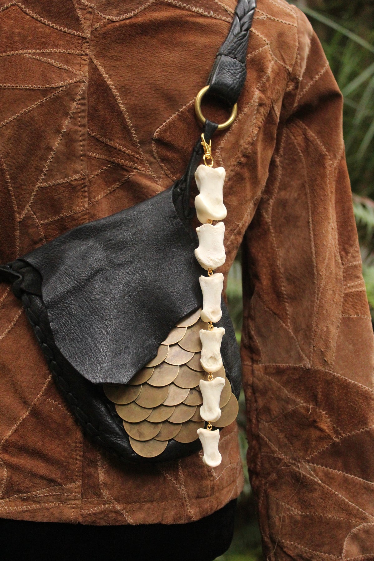 Elk & Deer Toe ‘Tail’ Keychain