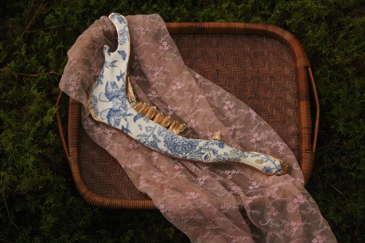 ‘Porcelain’ Floral Elk Jaw