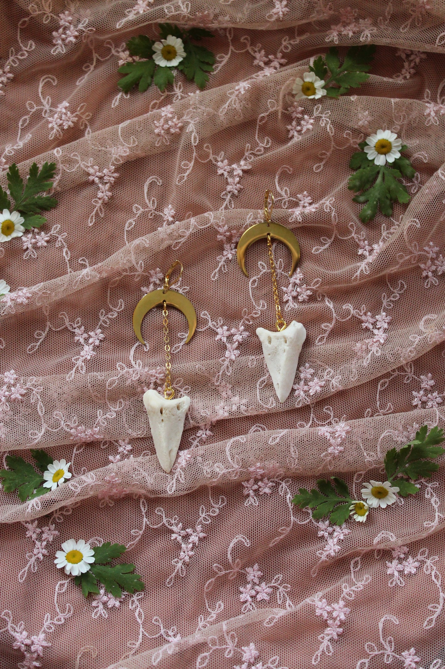 Deer Toe Spike Drop Earrings GP