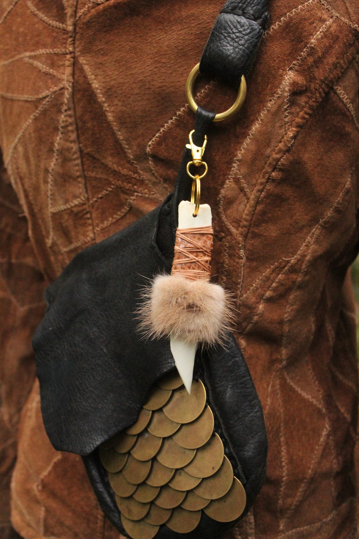 Simple Fur Elk Rib Stabber