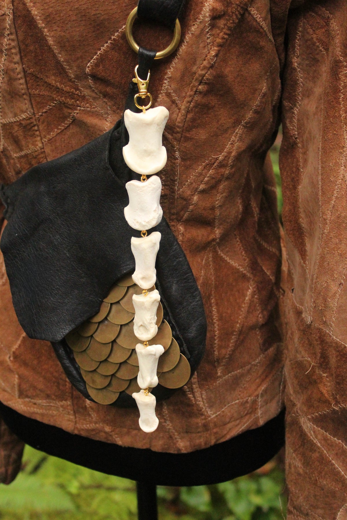 Elk & Deer Toe ‘Tail’ Keychain